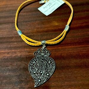 Choker made of cork, modern and minimal